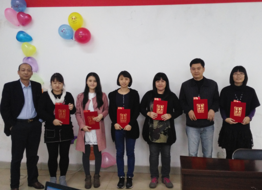 欧美黑吊大战白妞欧美大片