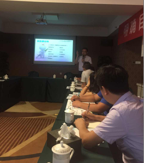 欧美黑吊大战白妞欧美大片