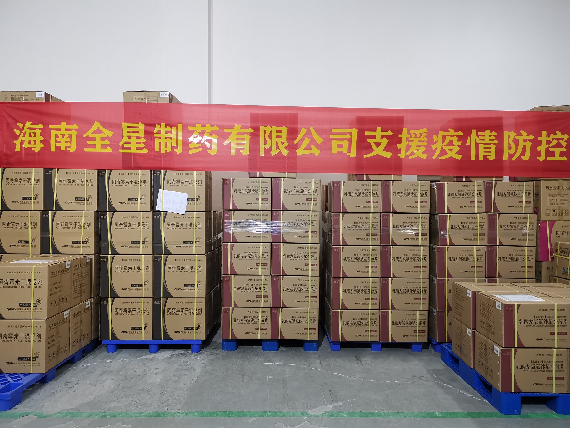 欧美黑吊大战白妞欧美大片