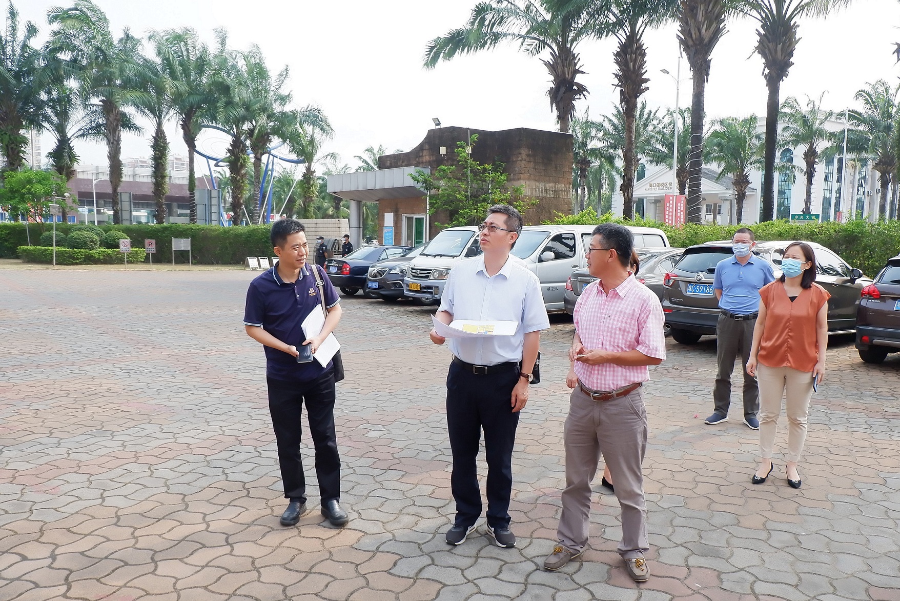 欧美黑吊大战白妞欧美大片